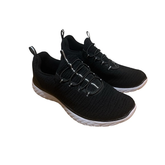 Athletic Works Shoes - Black Athletic Works Women’s Bungee Slip On Sneakers (Size 8.5)